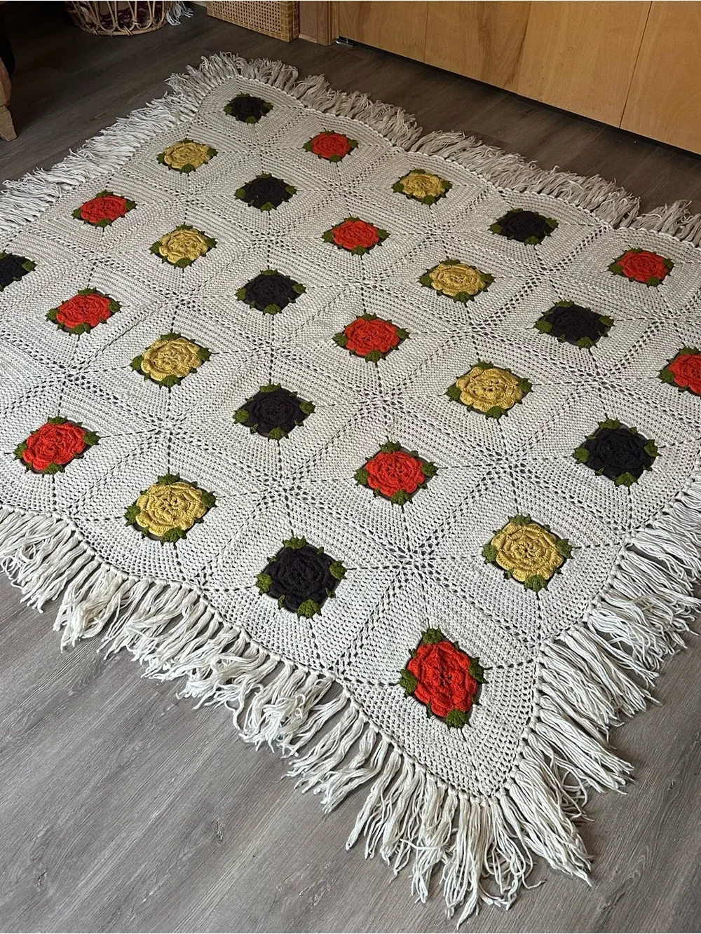 HUGE Vintage 1970s Handmade Granny Square Crochet Floral Afghan